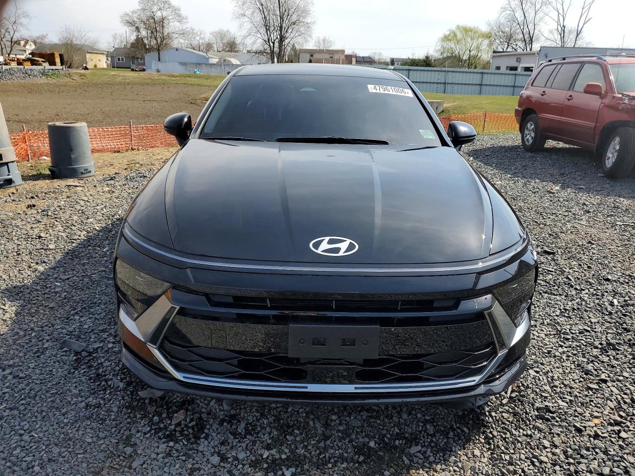 2025 HYUNDAI SONATA SEL photo 5