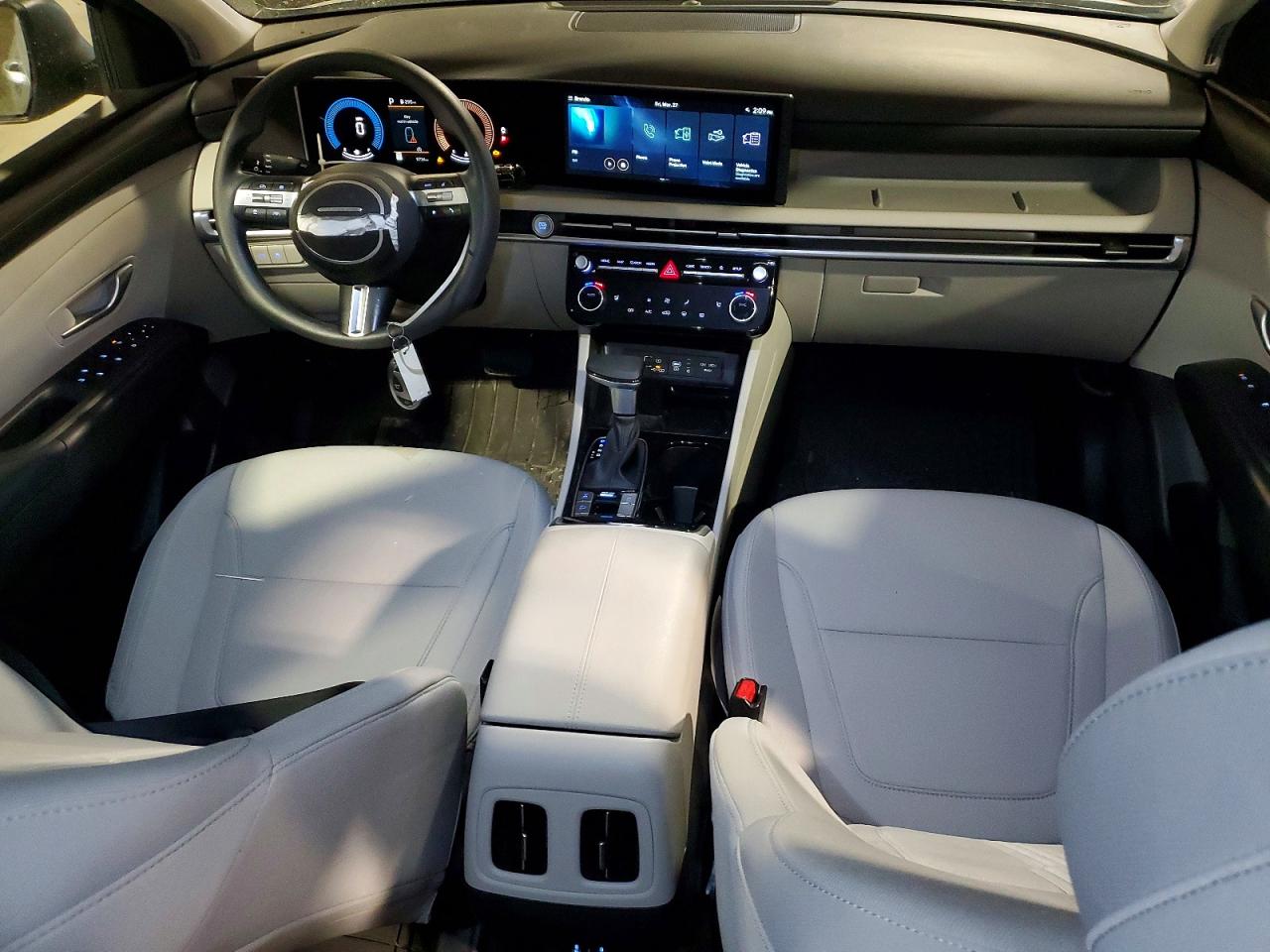 2025 HYUNDAI TUCSON SEL photo 8