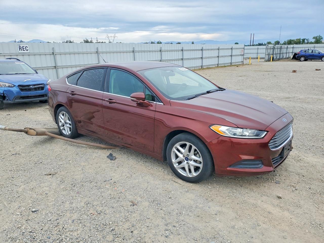 2016 FORD FUSION SE photo 4