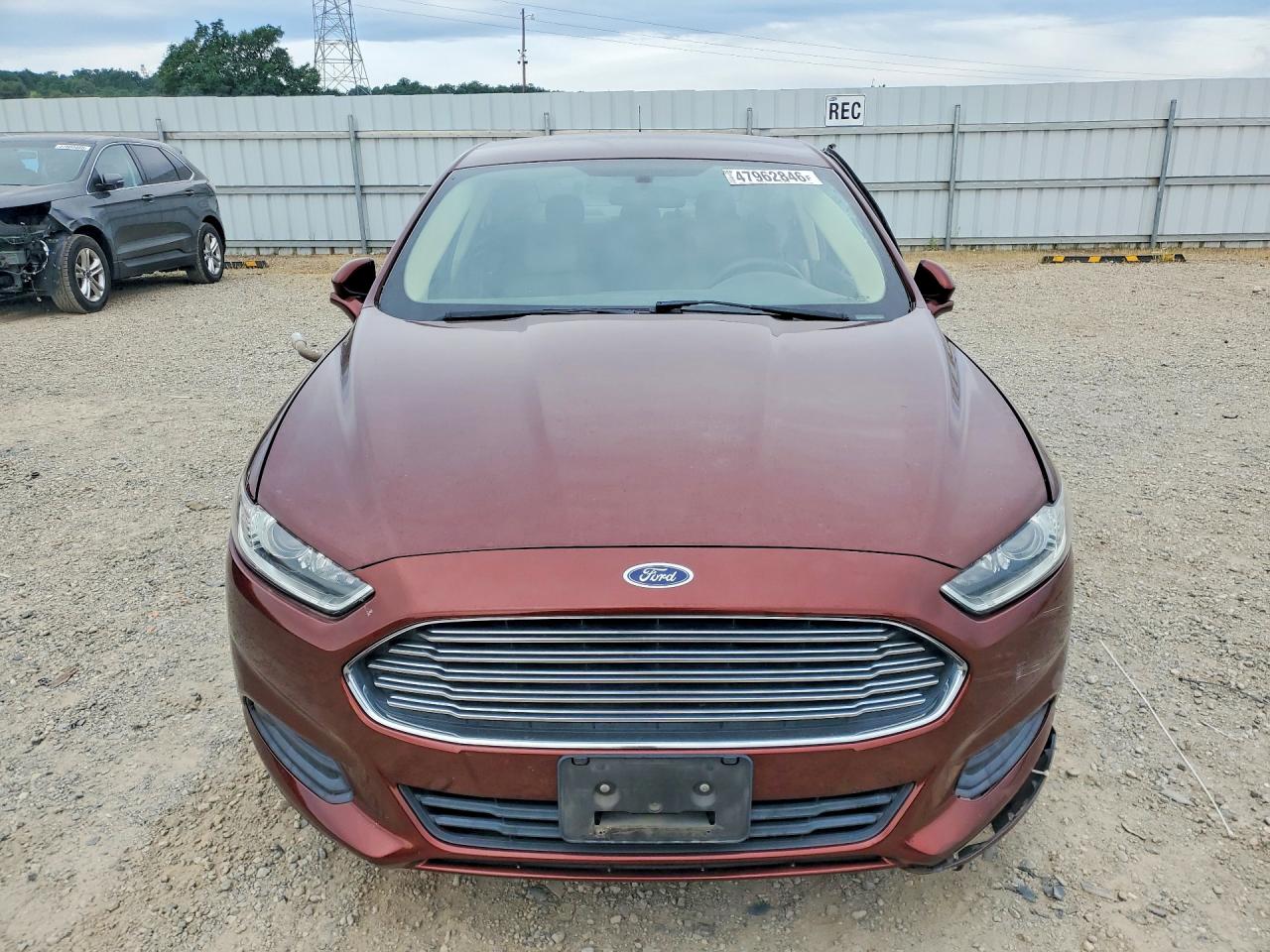 2016 FORD FUSION SE photo 5