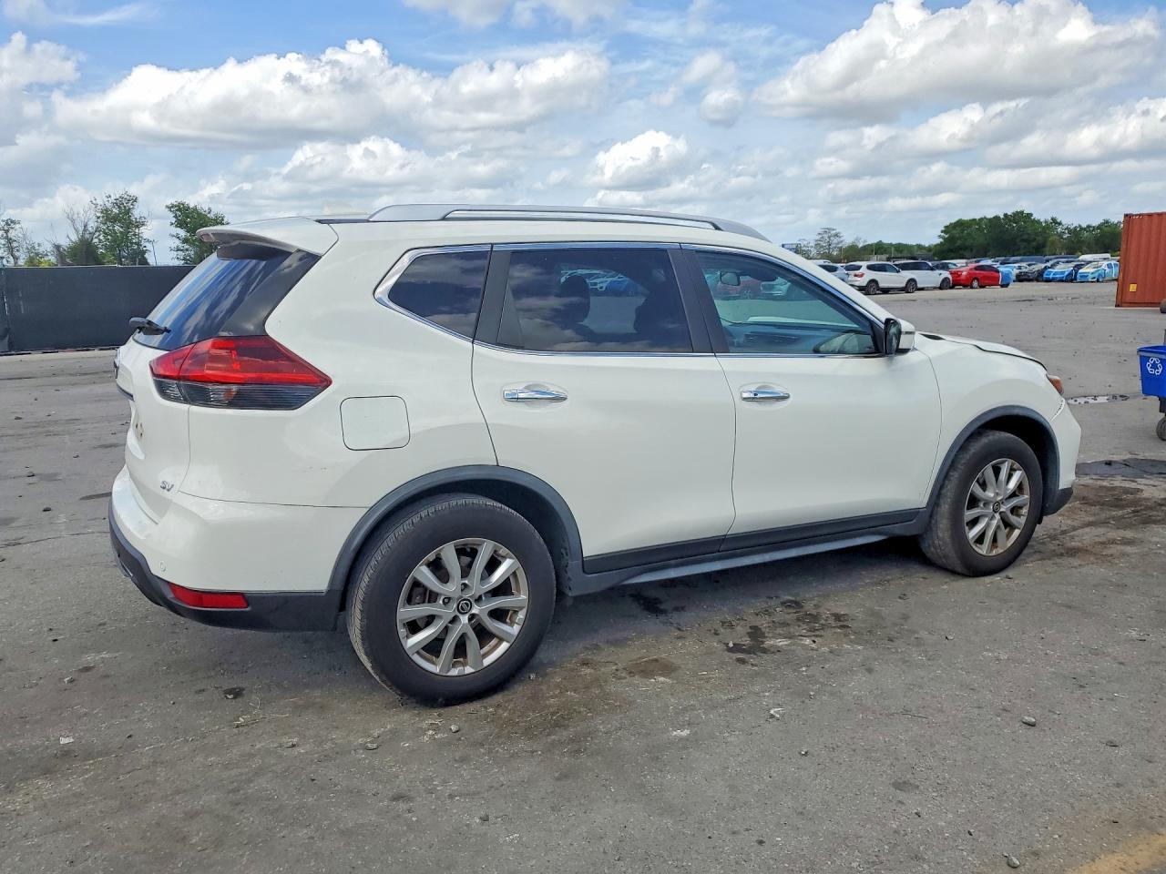 2020 NISSAN ROGUE SV photo 7