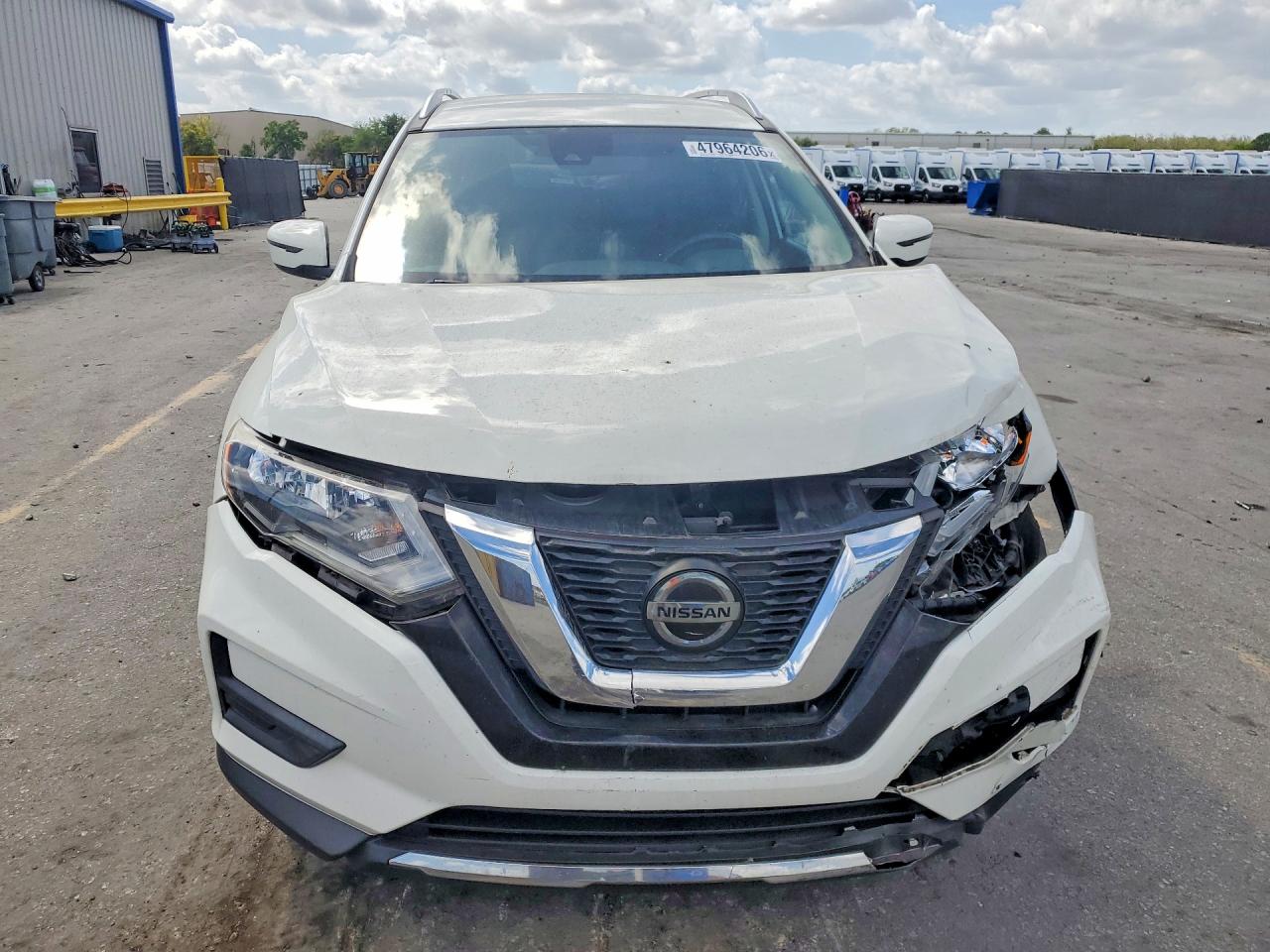 2020 NISSAN ROGUE SV photo 13