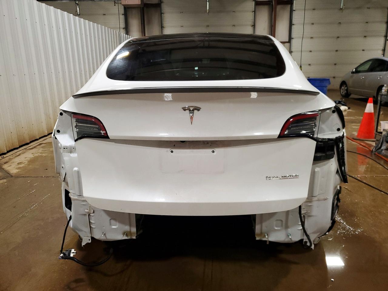 2021 TESLA MODEL Y photo 11
