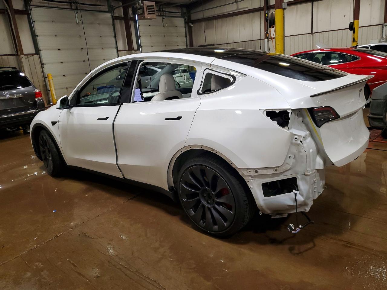 2021 TESLA MODEL Y photo 3