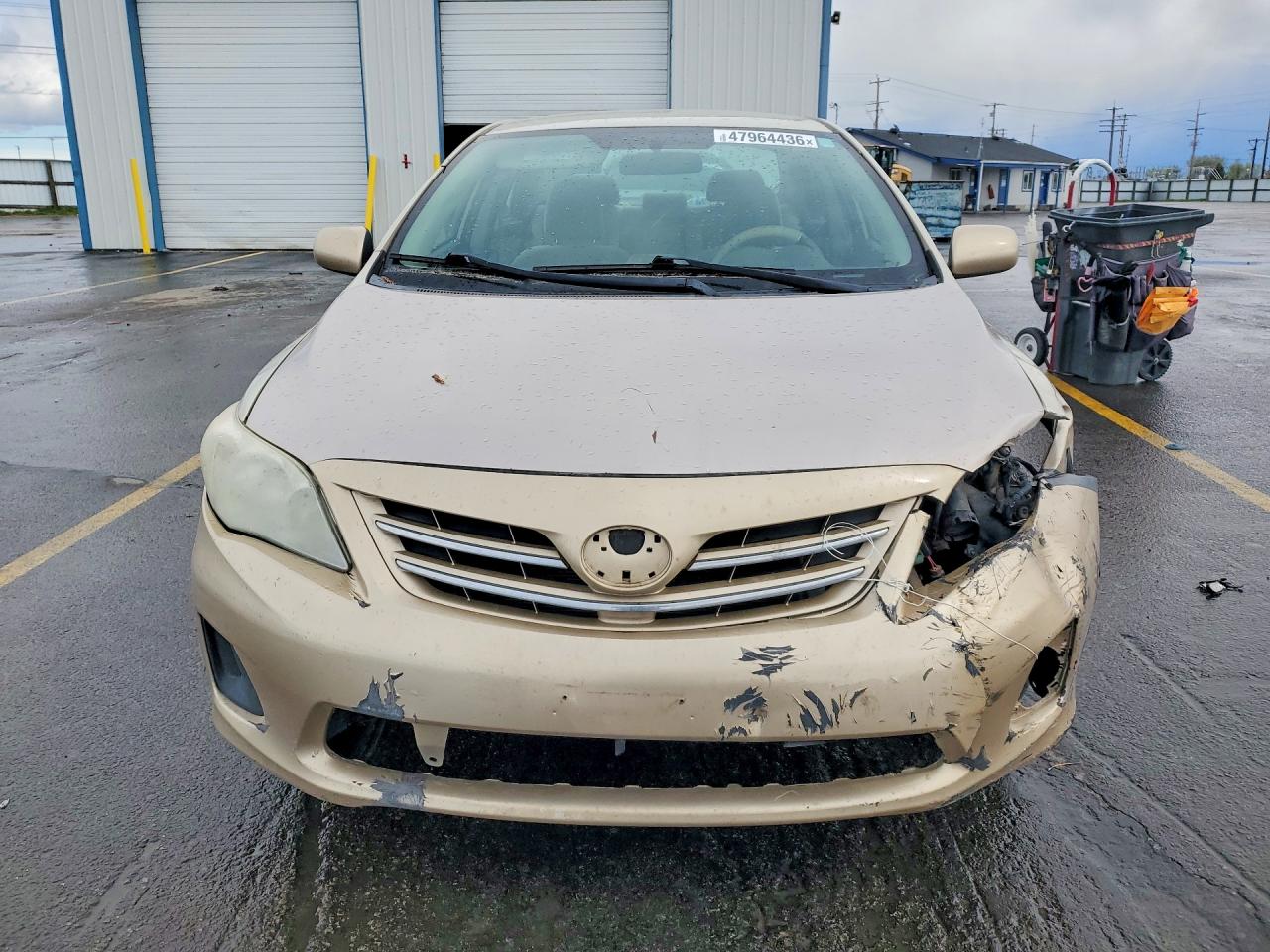 2013 TOYOTA COROLLA photo 13