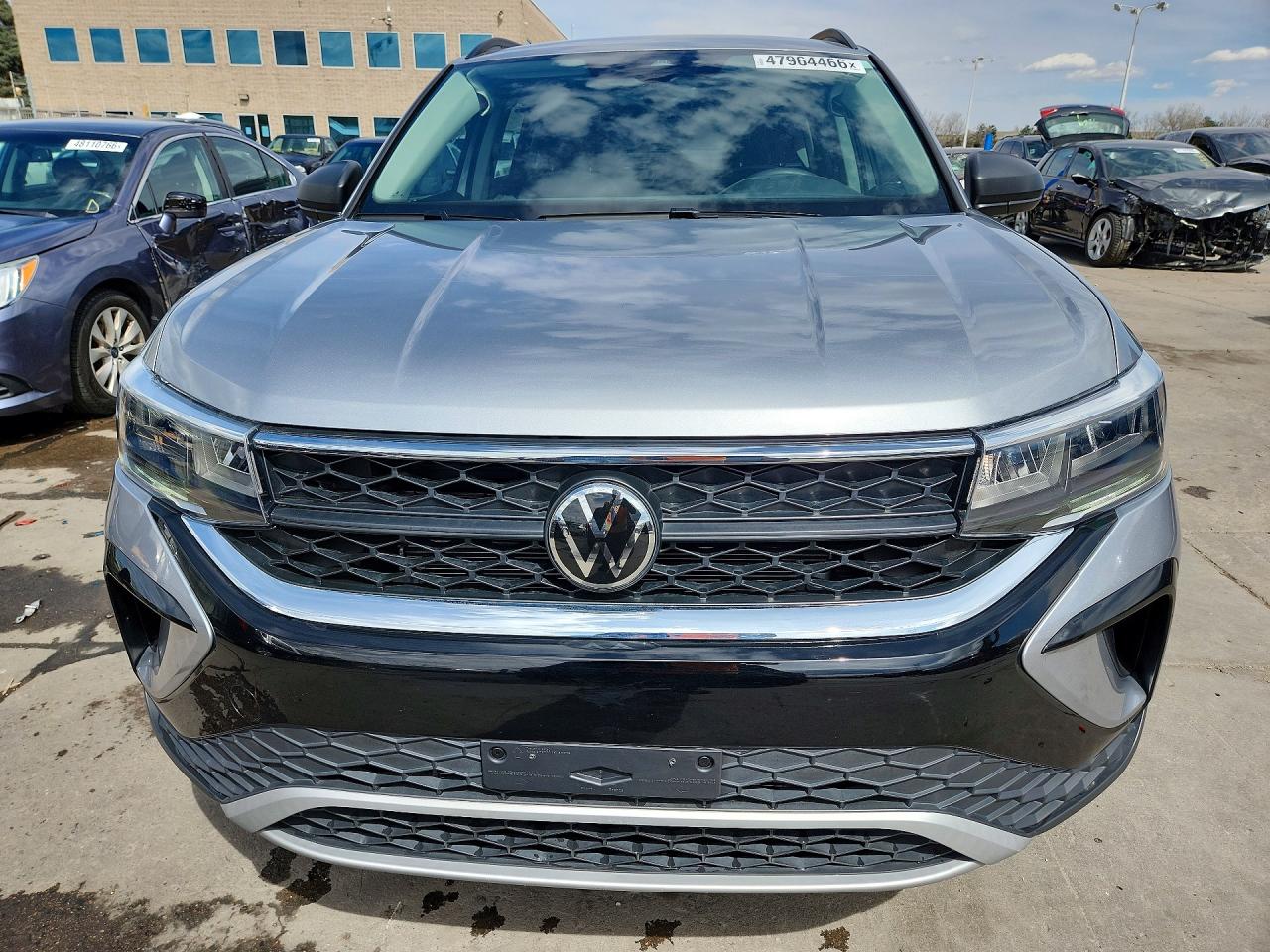 2024 VOLKSWAGEN TAOS S photo 5