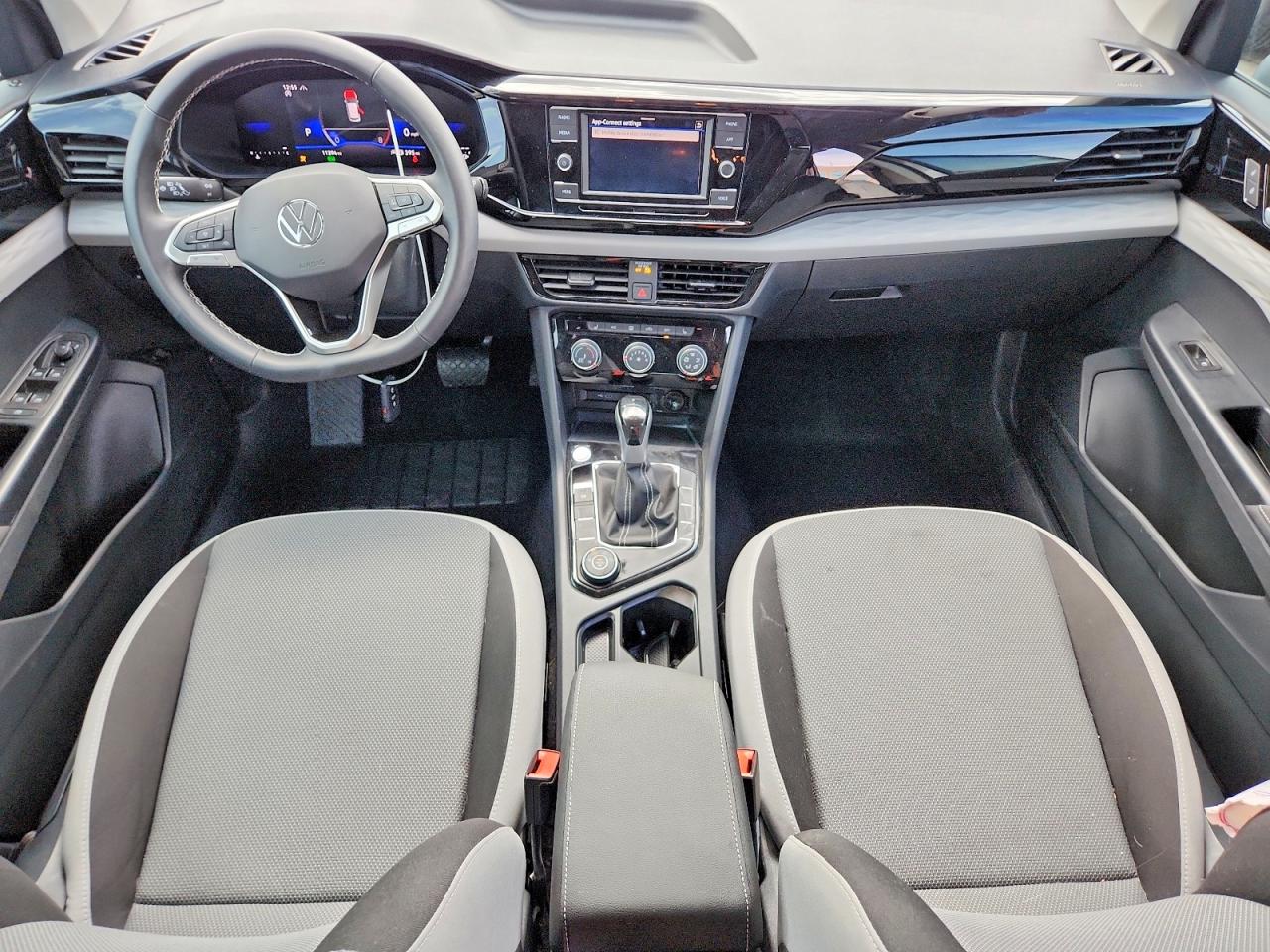 2024 VOLKSWAGEN TAOS S photo 8