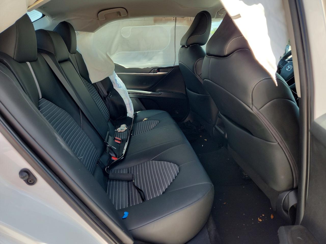 2024 TOYOTA CAMRY SE photo 19