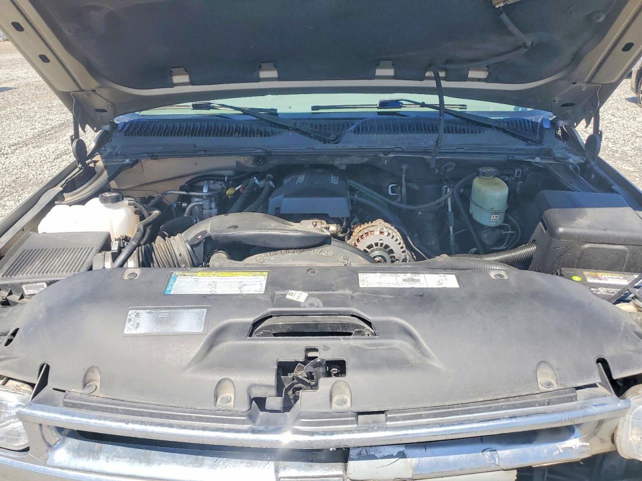 2000 CHEVROLET SUBURBAN K2500 photo 23