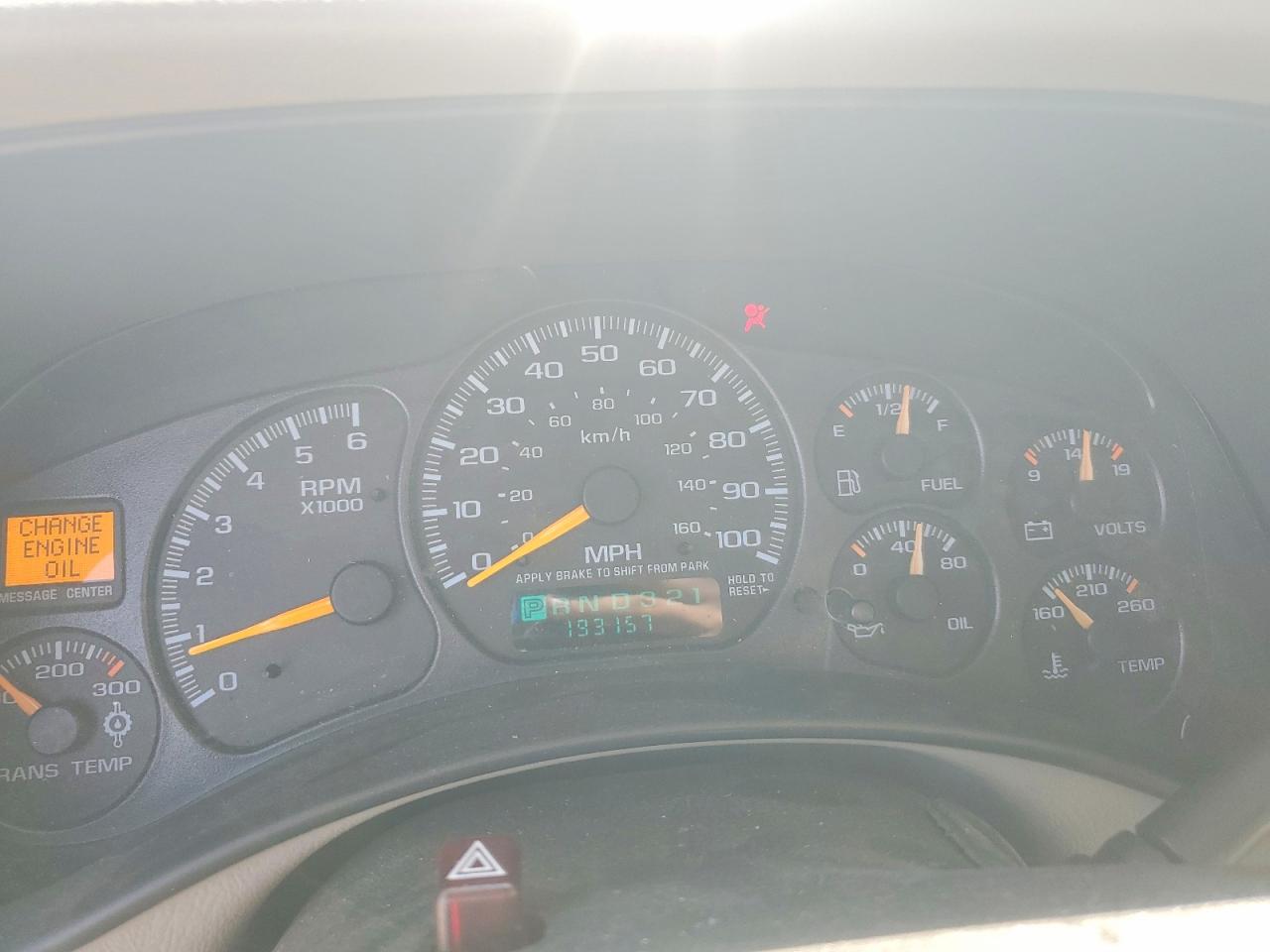 2000 CHEVROLET SUBURBAN K2500 photo 17
