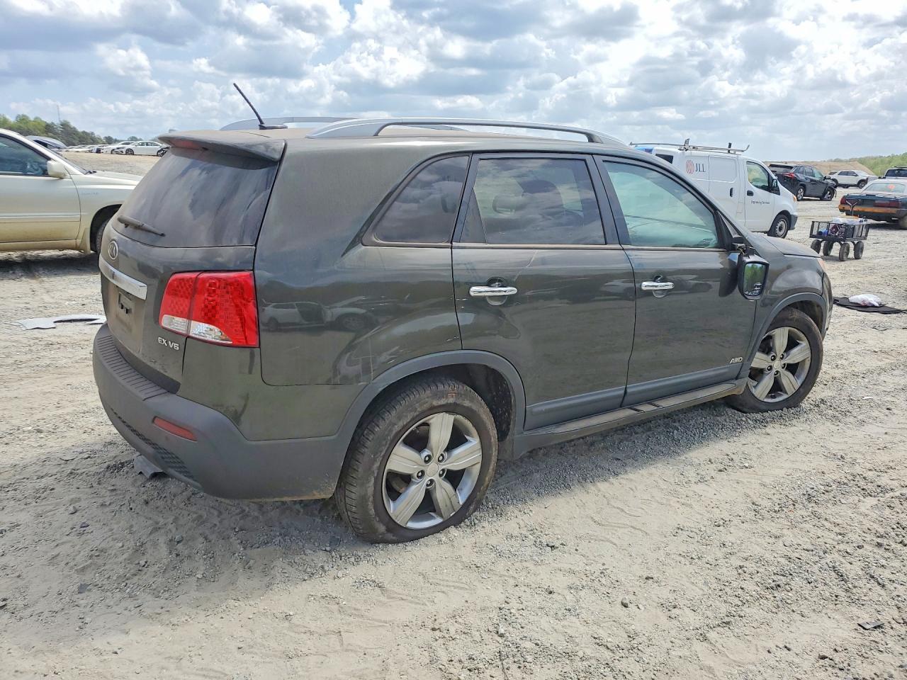 2012 KIA SORENTO EX photo 5