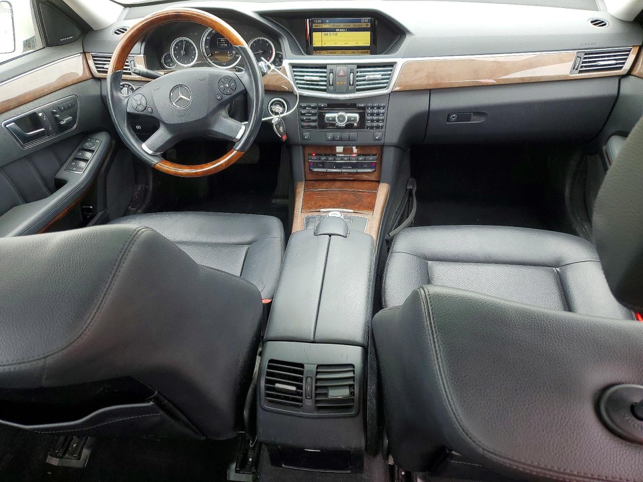 2012 MERCEDES-BENZ E 350 BLUETEC photo 22