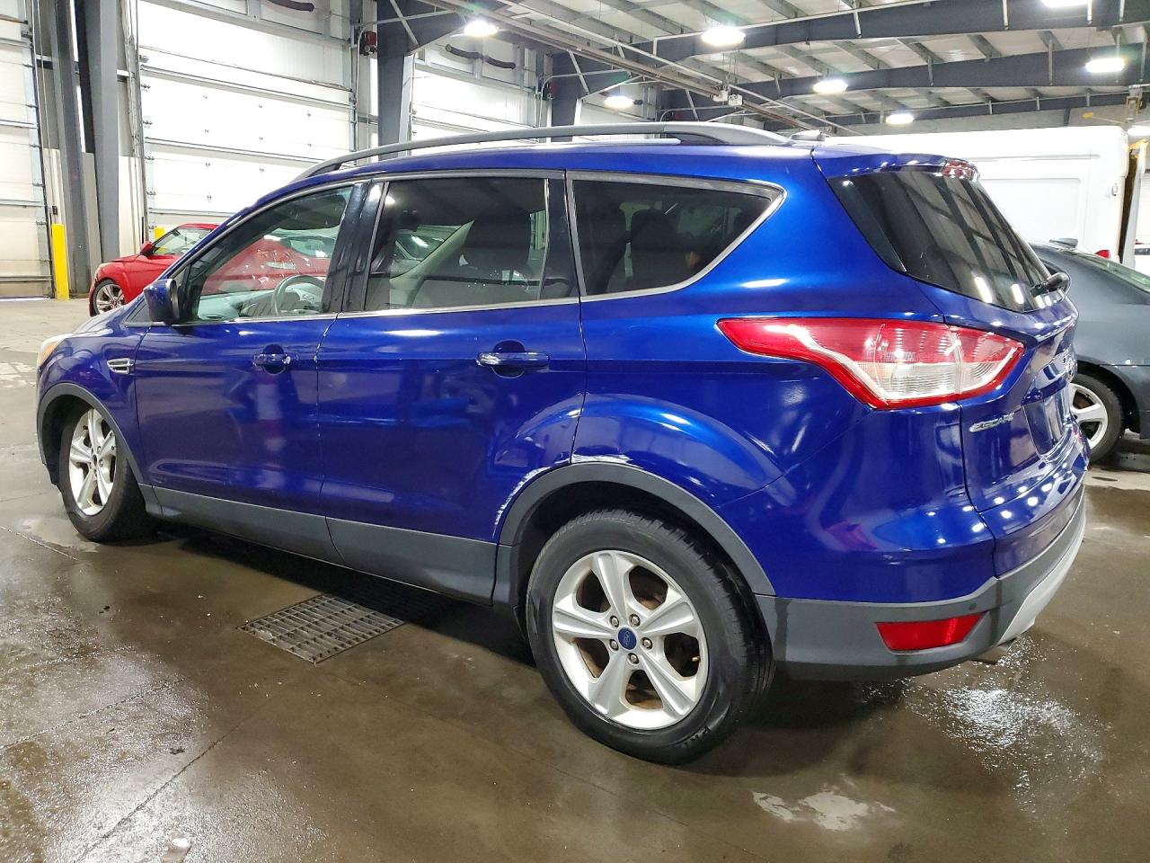 2015 FORD ESCAPE SE photo 4