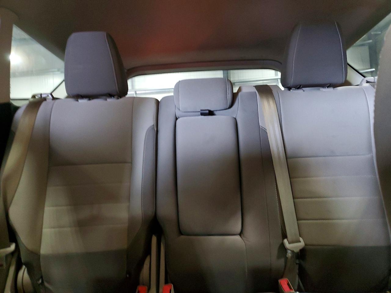 2015 FORD ESCAPE SE photo 28
