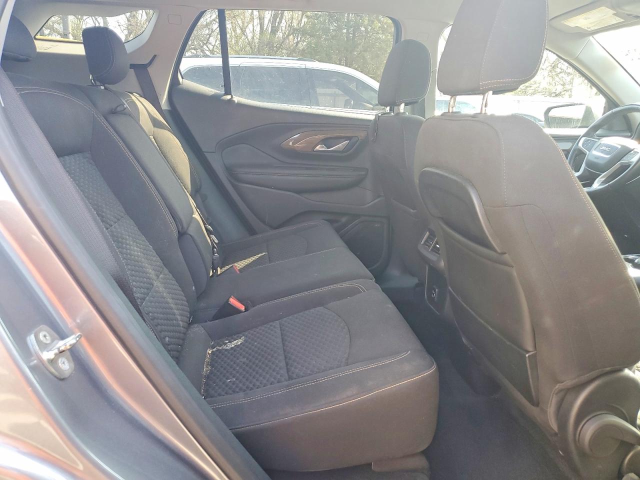 2018 GMC TERRAIN SLE photo 21