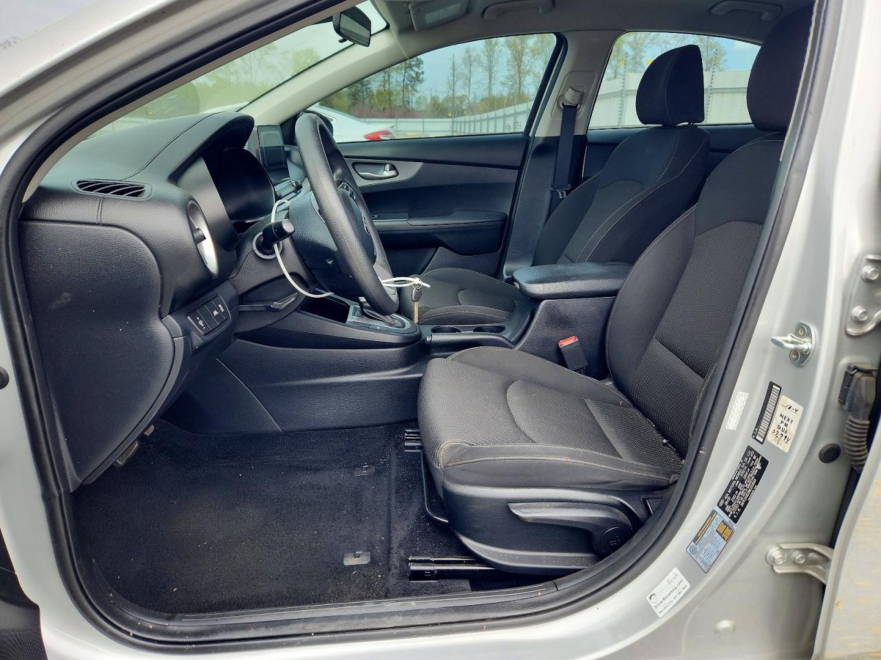 2021 KIA FORTE LXS photo 19