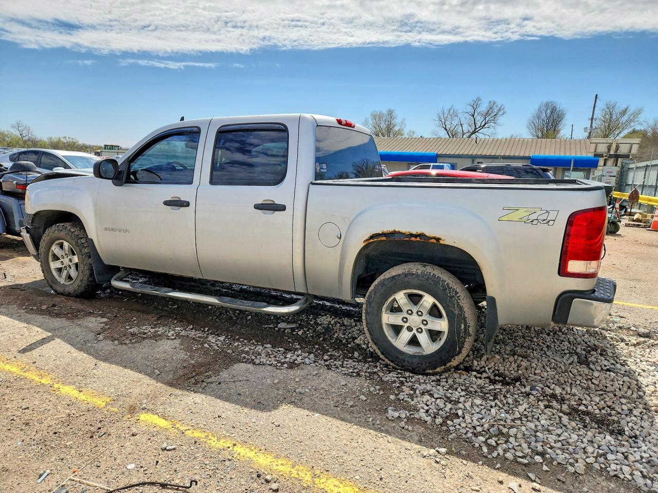 2011 GMC SIERRA K1500 SLE photo 3