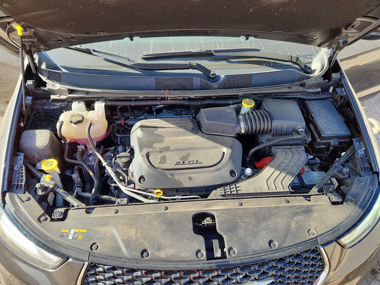 2023 CHRYSLER PACIFICA TOURING L photo 34