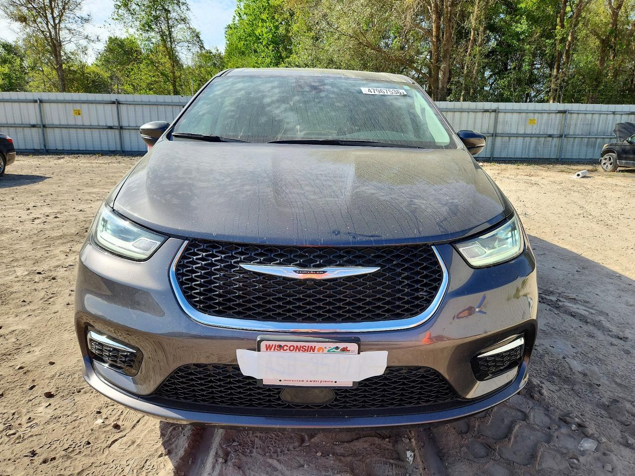 2023 CHRYSLER PACIFICA TOURING L photo 13