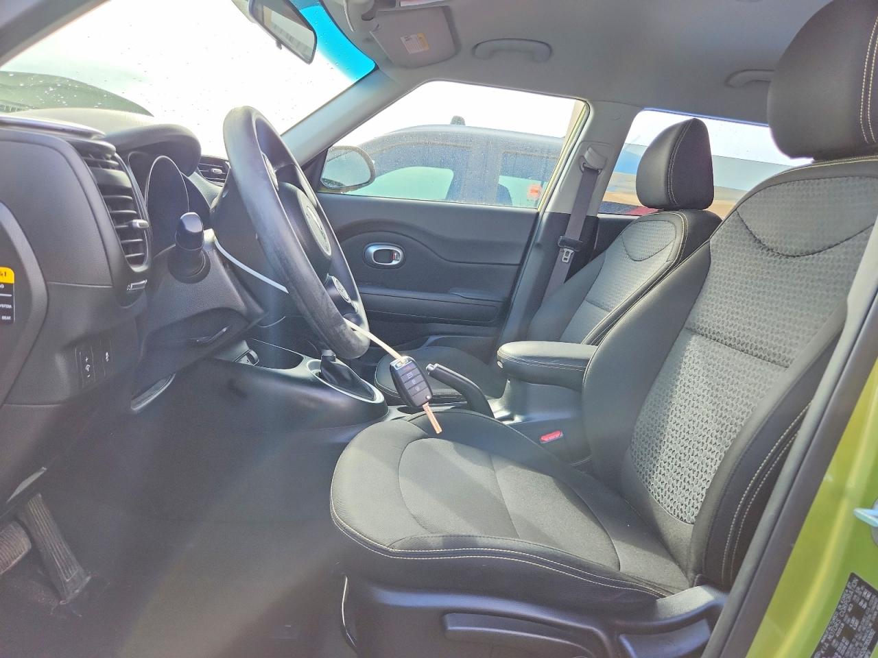 2016 KIA SOUL + photo 7