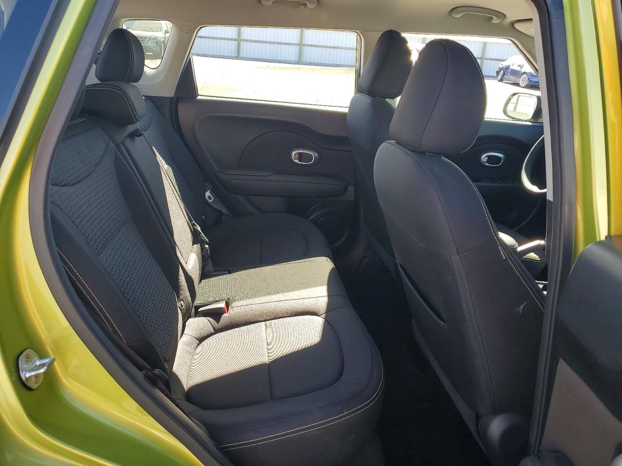 2016 KIA SOUL + photo 10