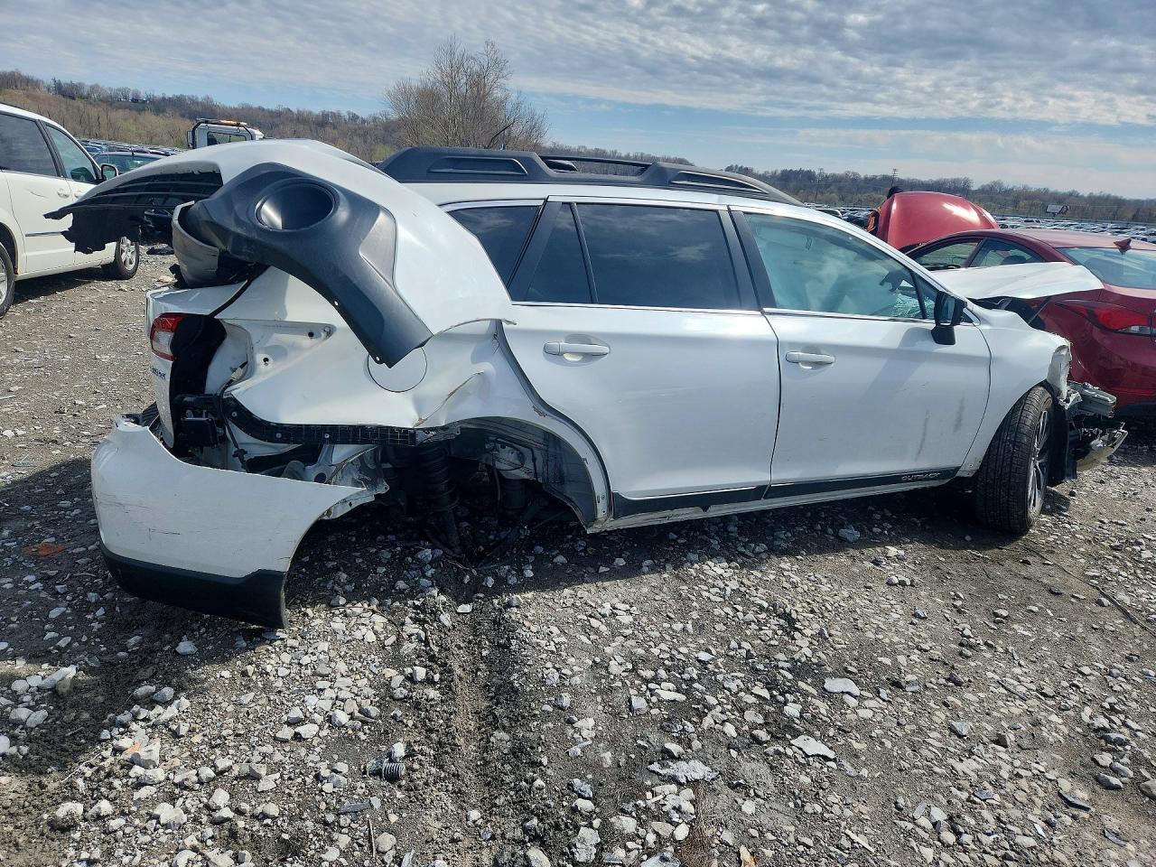 2015 SUBARU OUTBACK 2.5I LIMITED photo 3