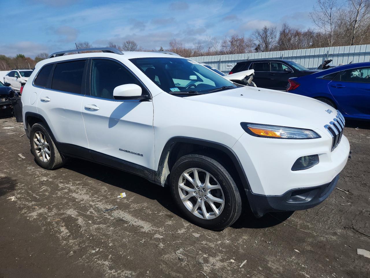 2017 JEEP CHEROKEE LATITUDE photo 7