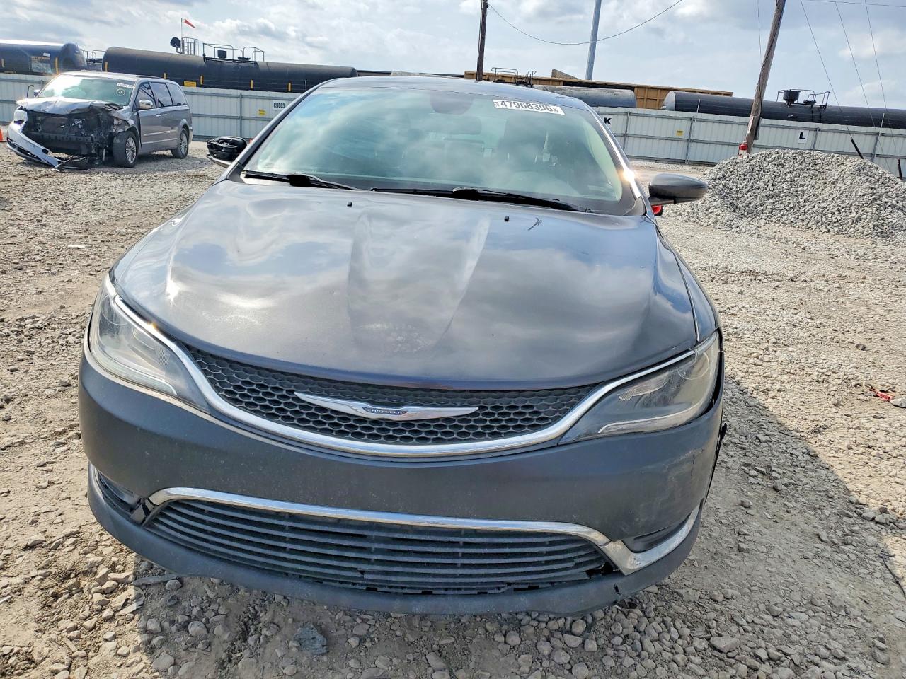 2015 CHRYSLER 200 LIMITED photo 5