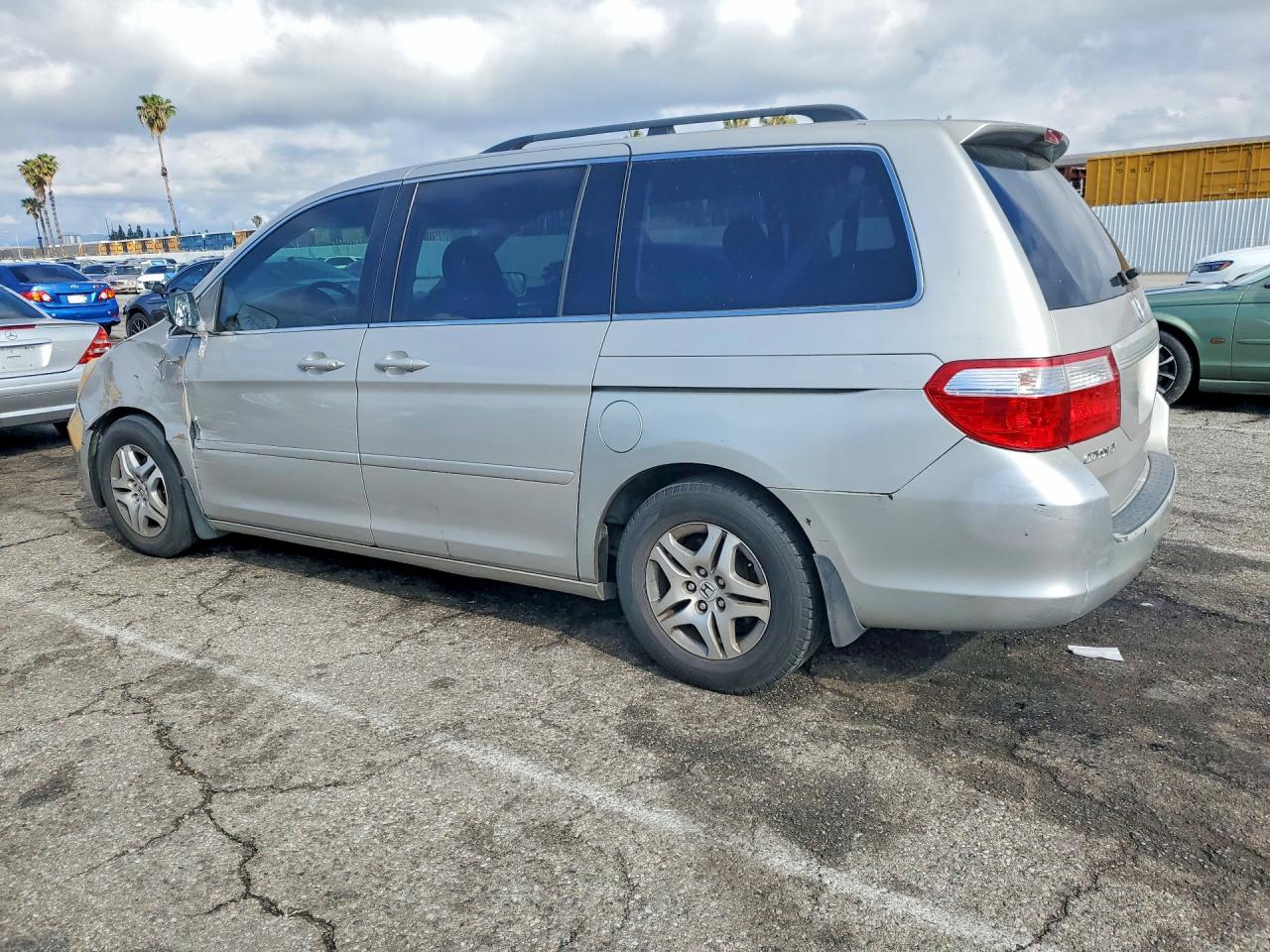 2006 HONDA ODYSSEY EX photo 3
