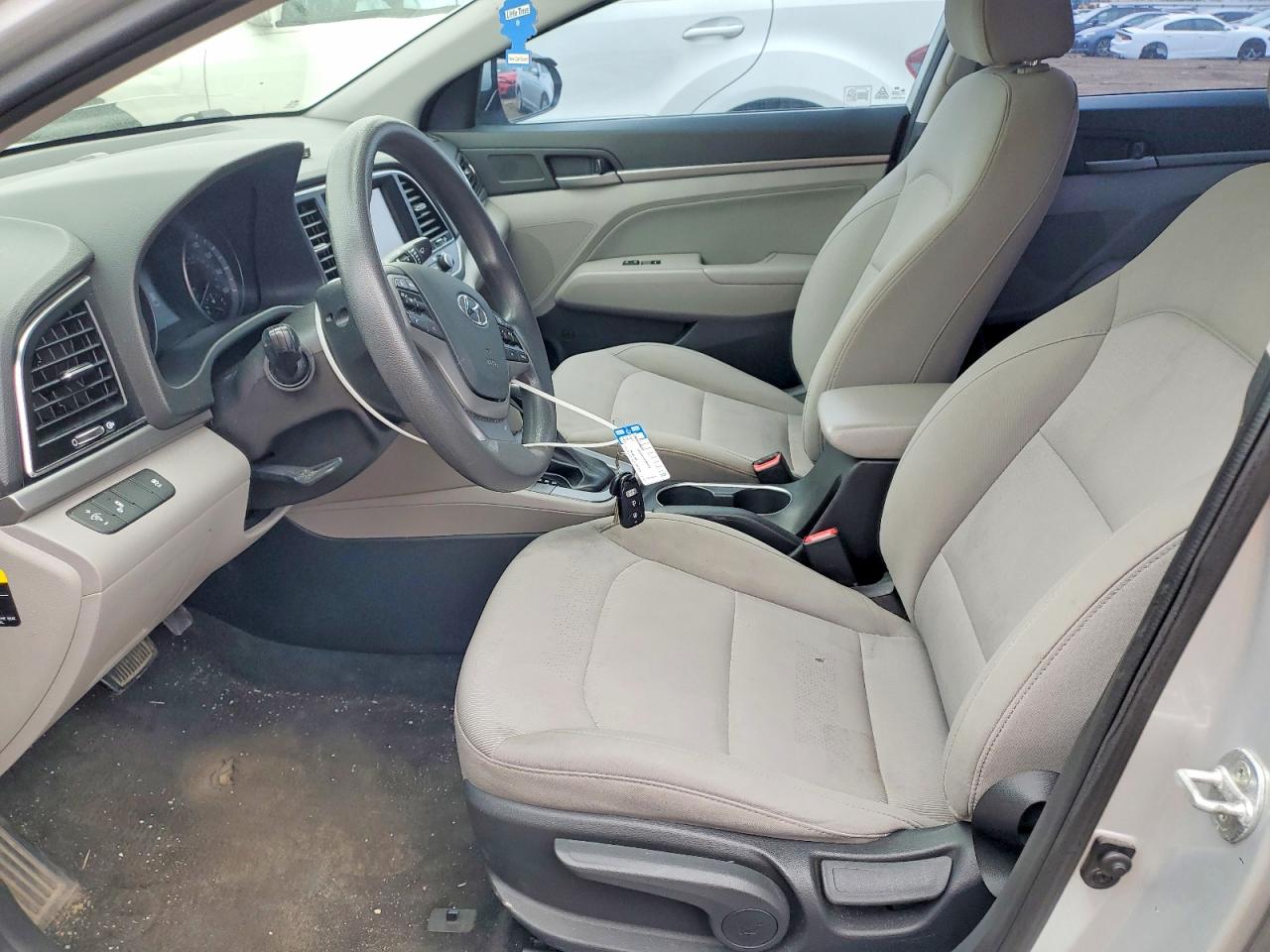 2018 HYUNDAI ELANTRA SEL photo 13
