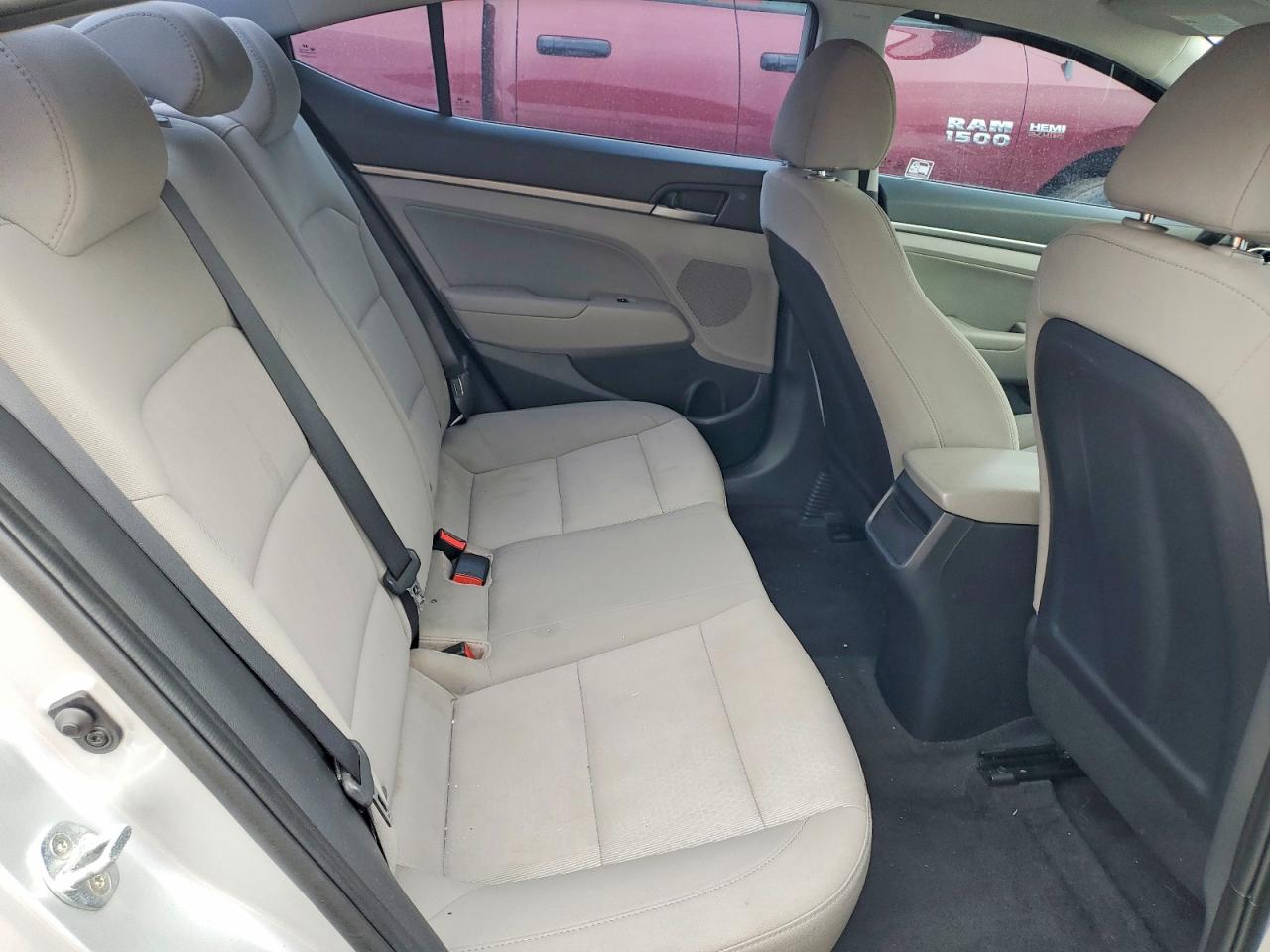 2018 HYUNDAI ELANTRA SEL photo 19
