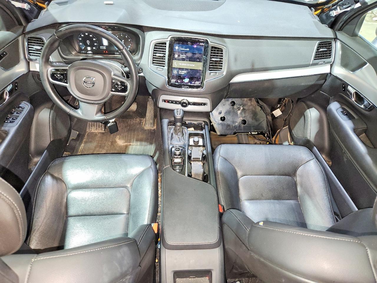 2016 VOLVO XC90 T5 photo 8
