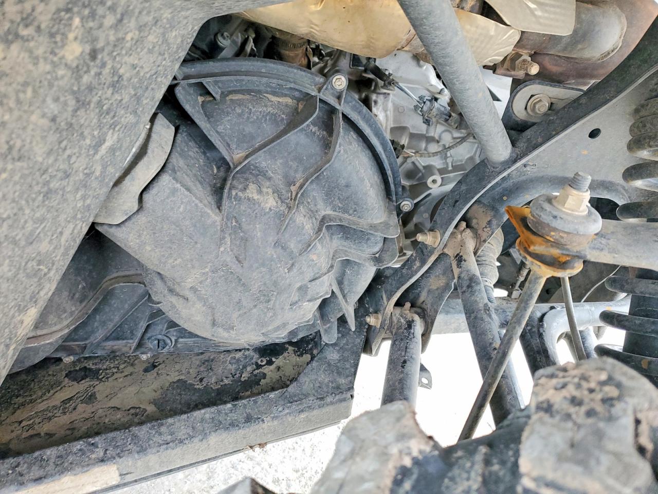 2024 CAN-AM DEFENDER UTILITY VEHICLE photo 13