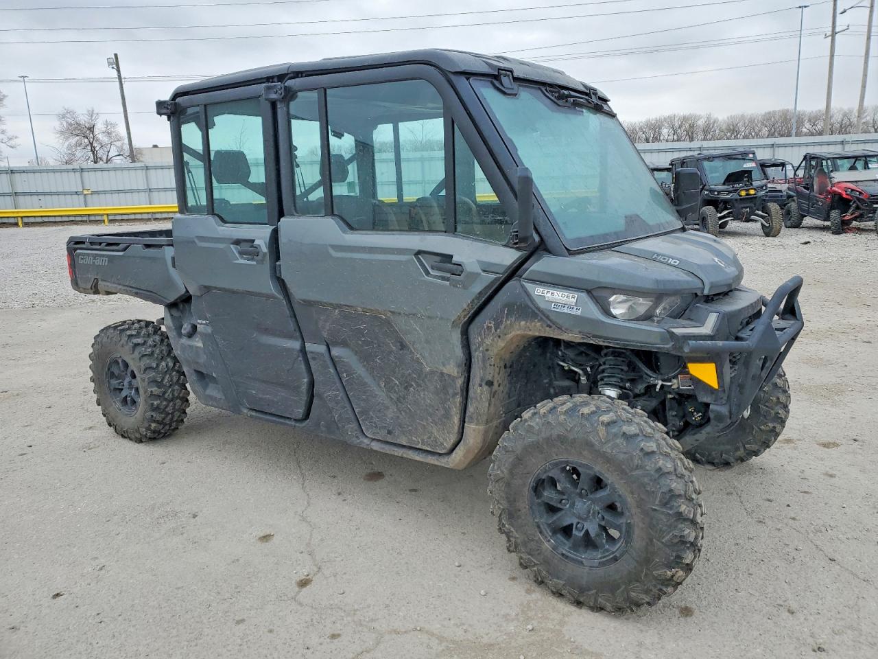 2024 CAN-AM DEFENDER