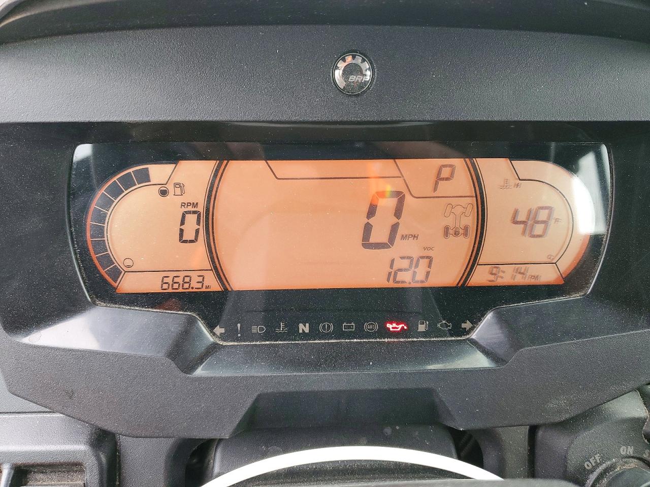 2024 CAN-AM DEFENDER UTILITY VEHICLE photo 15