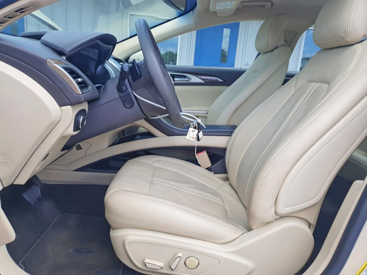 2014 LINCOLN MKZ photo 19