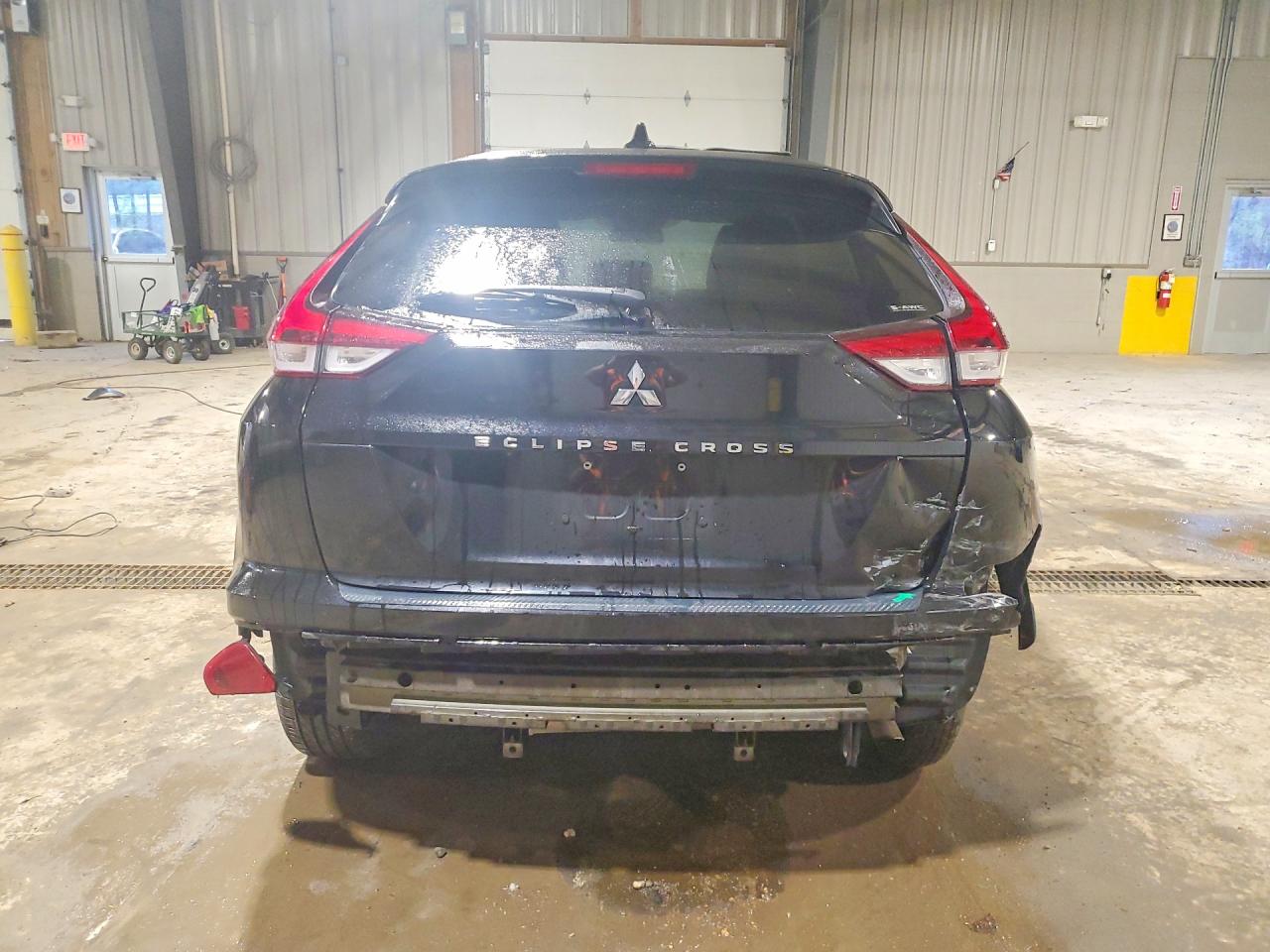 2024 MITSUBISHI ECLIPSE CROSS LE photo 6