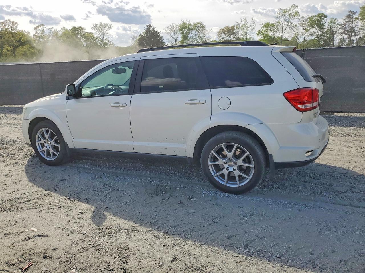 2014 DODGE JOURNEY photo 3