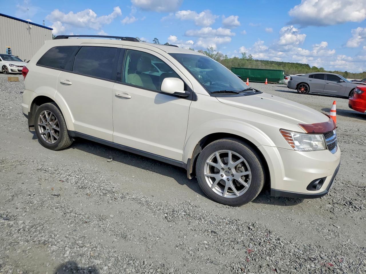 2014 DODGE JOURNEY photo 7