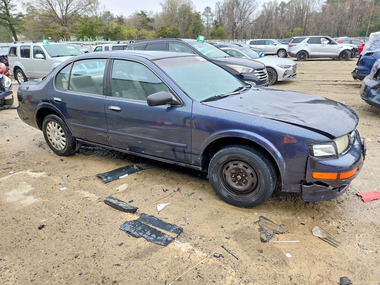 1998 NISSAN MAXIMA GXE photo 4