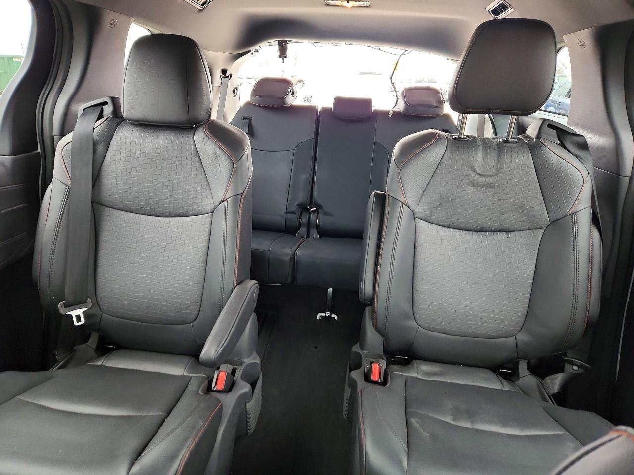 2021 TOYOTA SIENNA XSE 7-PASSENGER photo 19