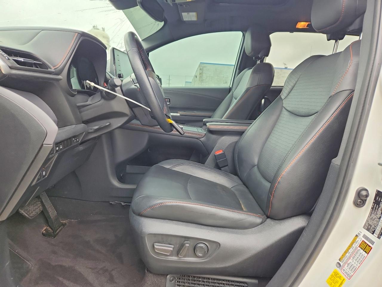 2021 TOYOTA SIENNA XSE 7-PASSENGER photo 13