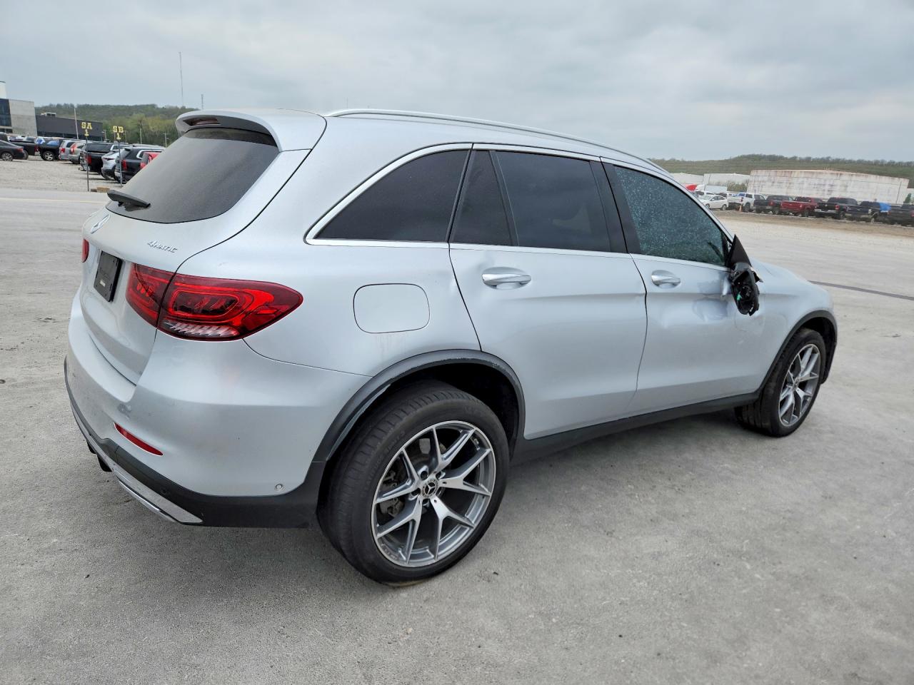2020 MERCEDES-BENZ GLC 300 4MATIC photo 5