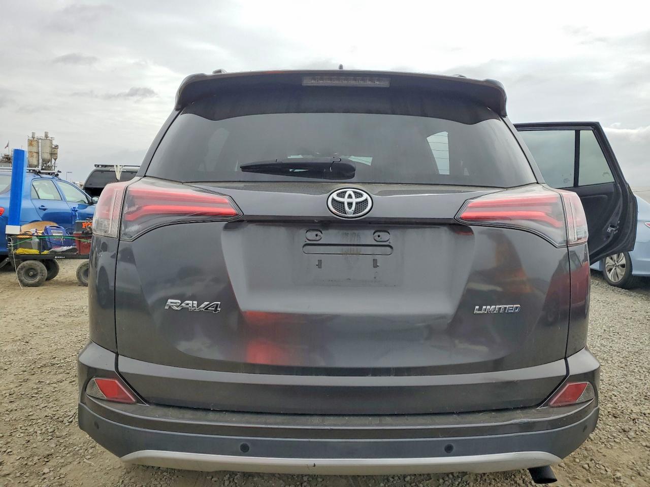 2016 TOYOTA RAV4 LIMITED photo 11