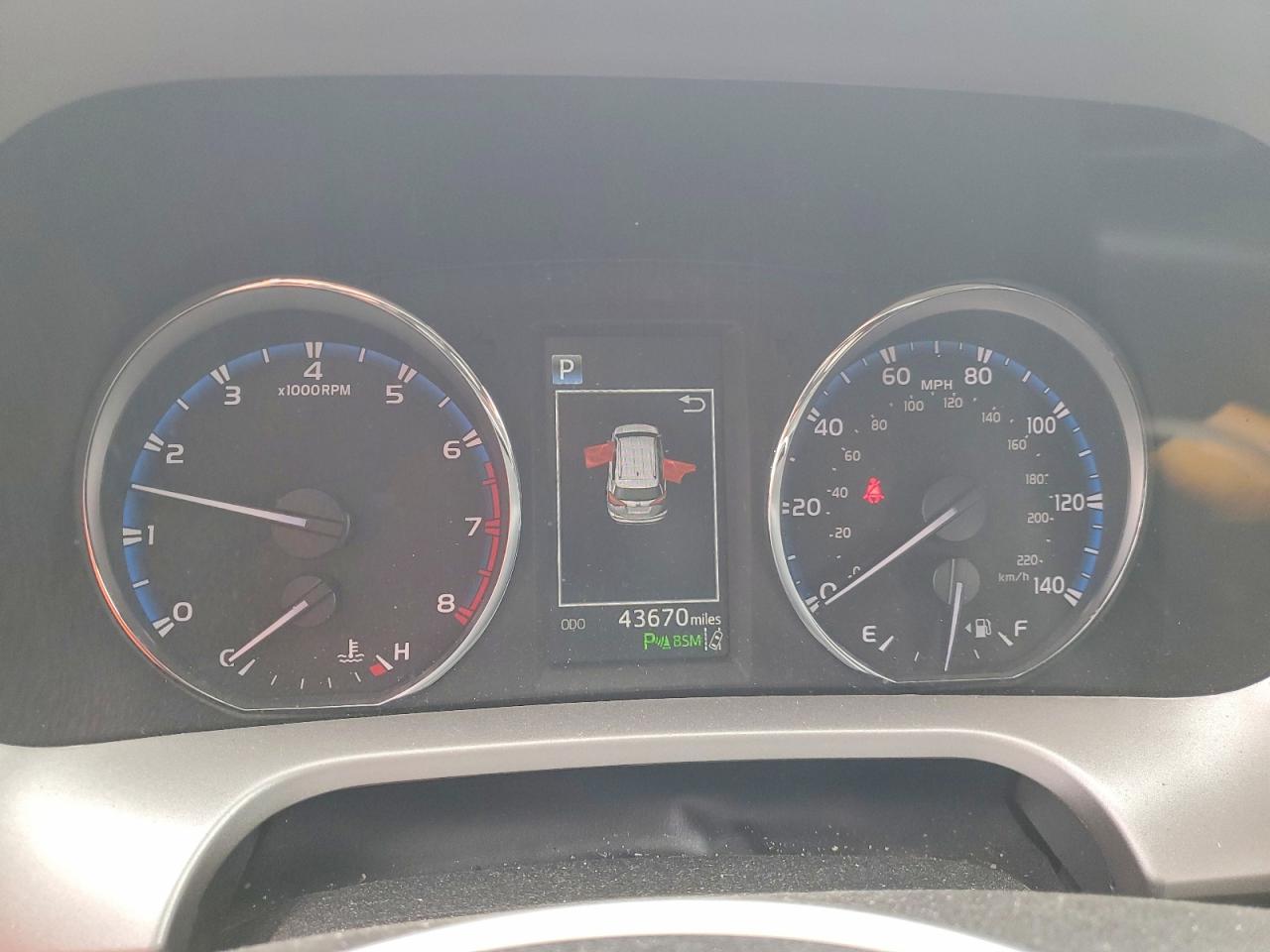 2016 TOYOTA RAV4 LIMITED photo 17