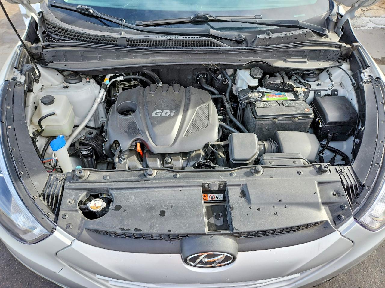 2015 HYUNDAI TUCSON SE photo 23