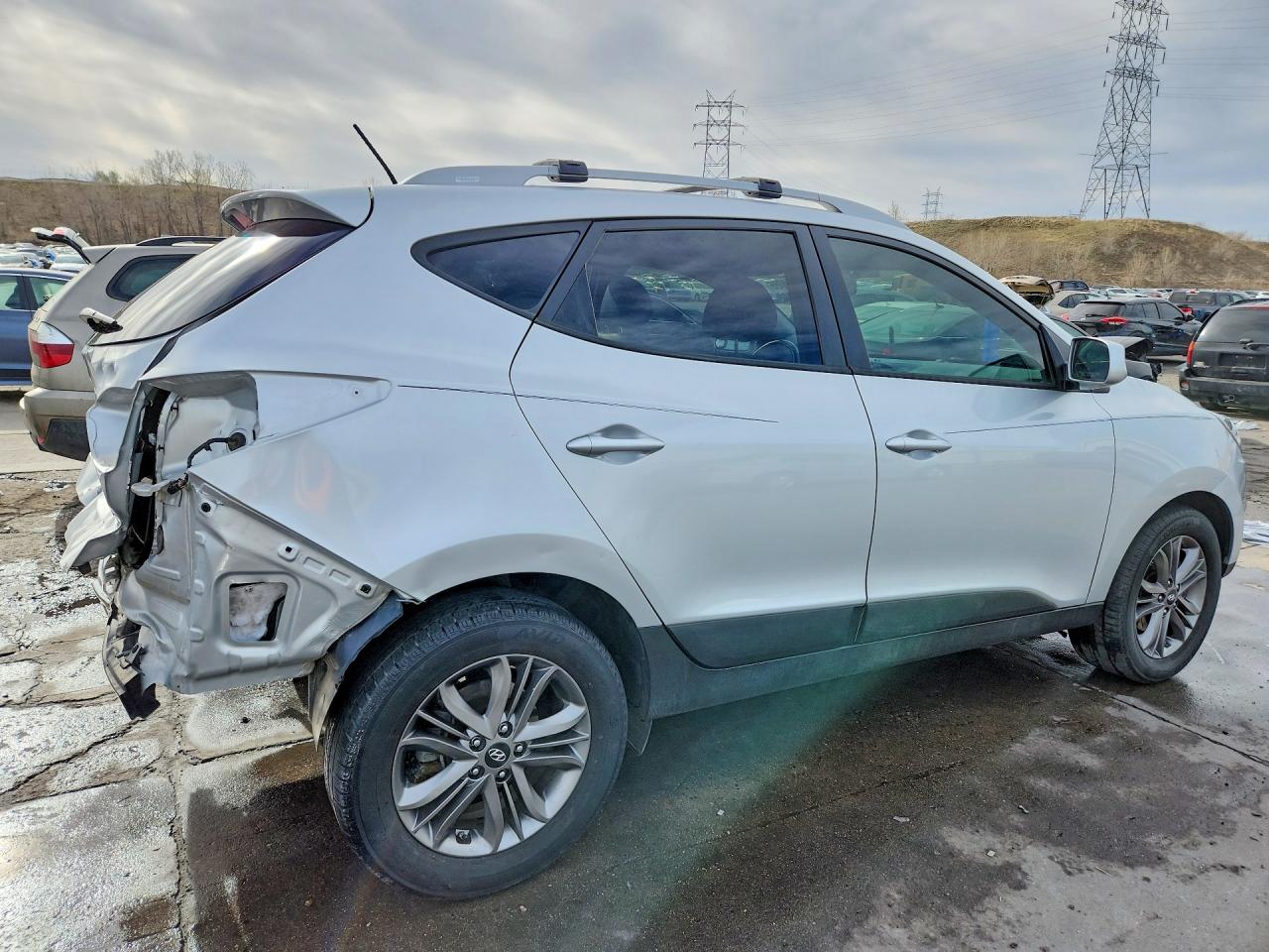 2015 HYUNDAI TUCSON SE photo 5
