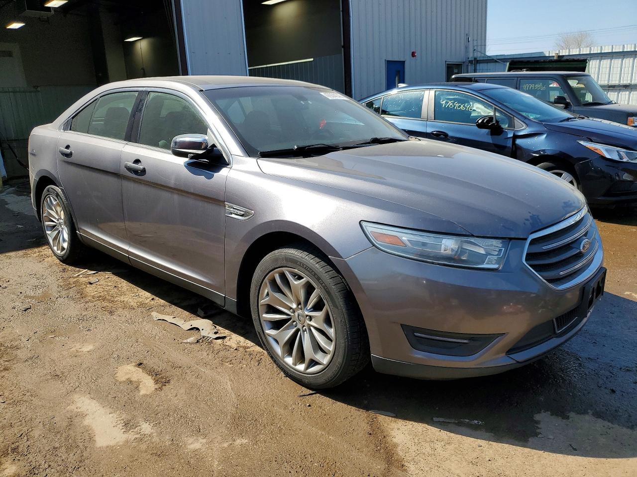 2014 FORD TAURUS LIMITED photo 4