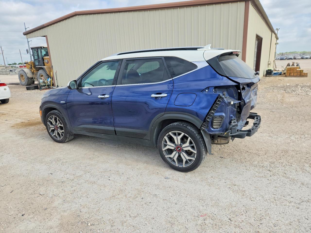 2021 KIA SELTOS SX TURBO photo 3