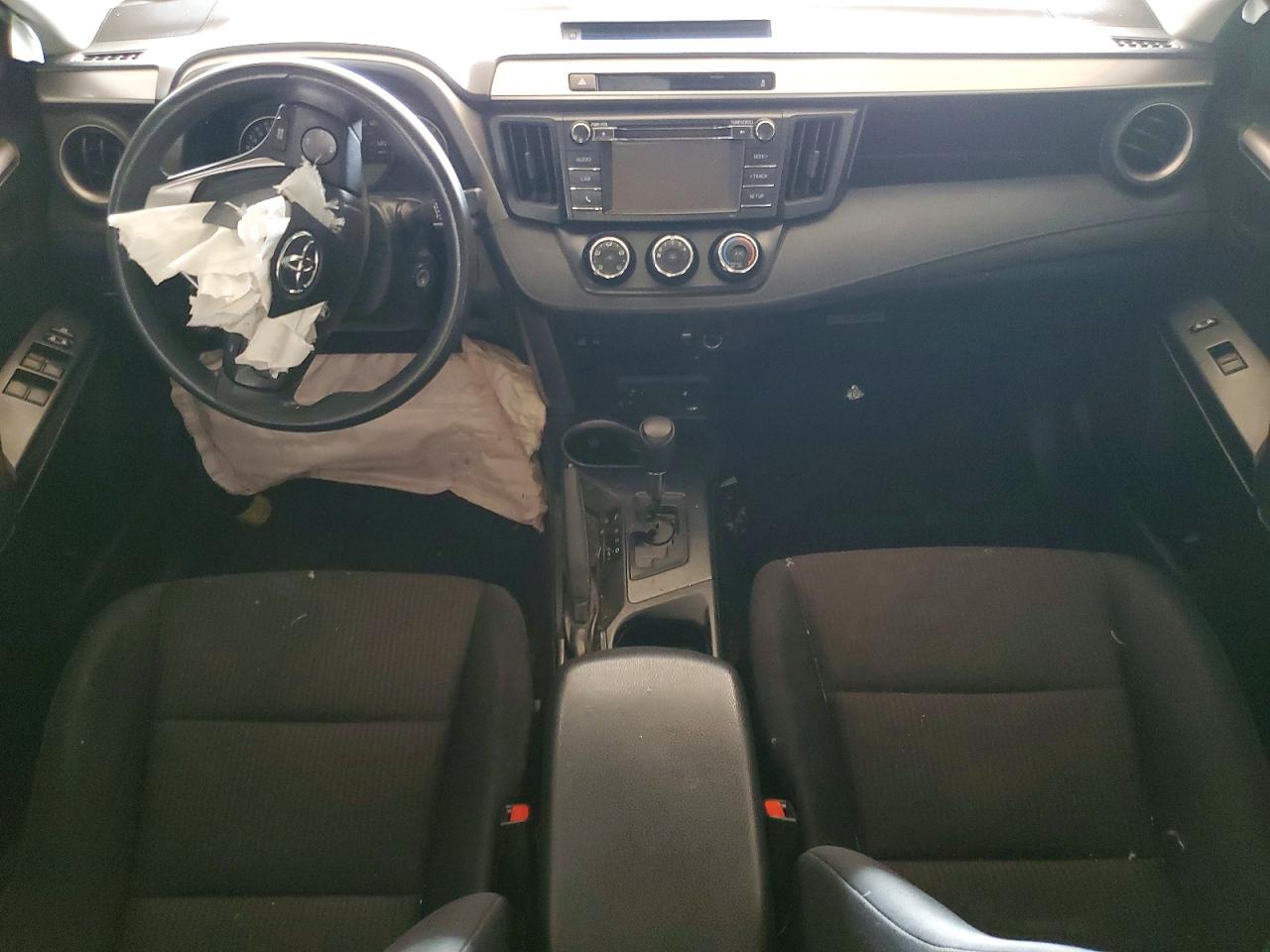2016 TOYOTA RAV4 LE photo 15